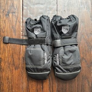 Hestra Black Mittens